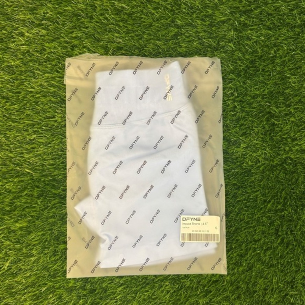 Dfyne impact shorts 4.5" ice blue small - Picture 4 of 5